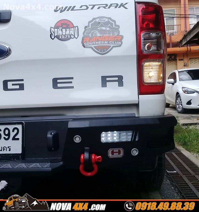 Giá cản sau độ gắn cho xe Ford Ranger 2019 2020