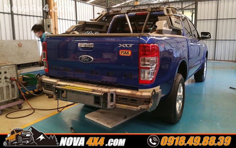 Lên cản sau OpenN cho xe Ford Ranger cực đỉnh tại Nova4x4