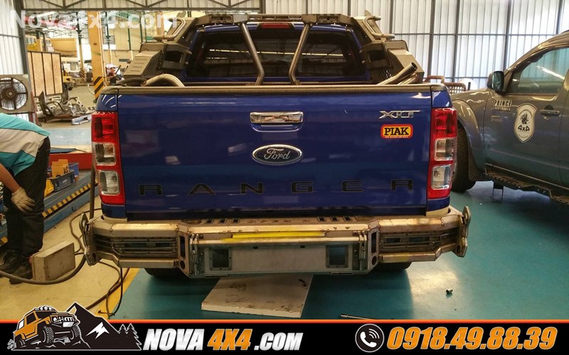 Lên cản sau OpenN cho xe Ford Ranger cực ngầu tại NOVA 4x4