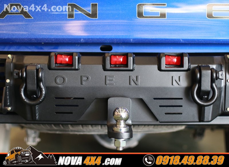 Giá bán cản sau dành cho xe Ford Ranger của hãng OpenN hàng nhập Thailand Hình ảnh gắn cản sau chính hãng OpenN lên cho xe Ford Ranger cực đỉnh