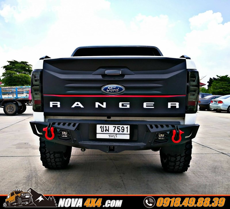 Gắn cản sau Option 4wd cho xe Ford Ranger cực khủng tại Nova 4x4 Thay cản sau Option 4wd cho xe Ford Ranger cực ngầu tại Nova 4x4