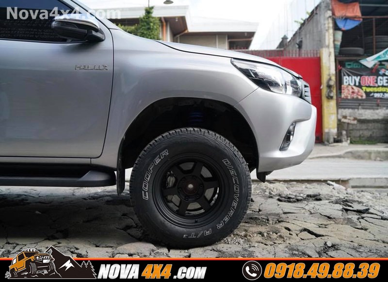 Gắn mâm lốp Fuel Offroad lên xe xe Isuzu Dmax 2019