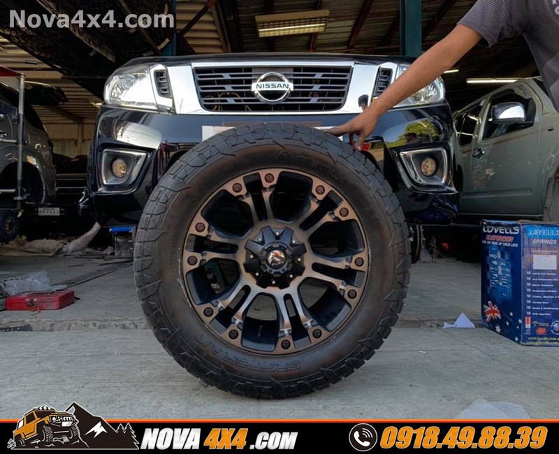 Xe bán tải loại xe BT50 2018 2019 2020 thay mâm lốp 17 inch hầm hố