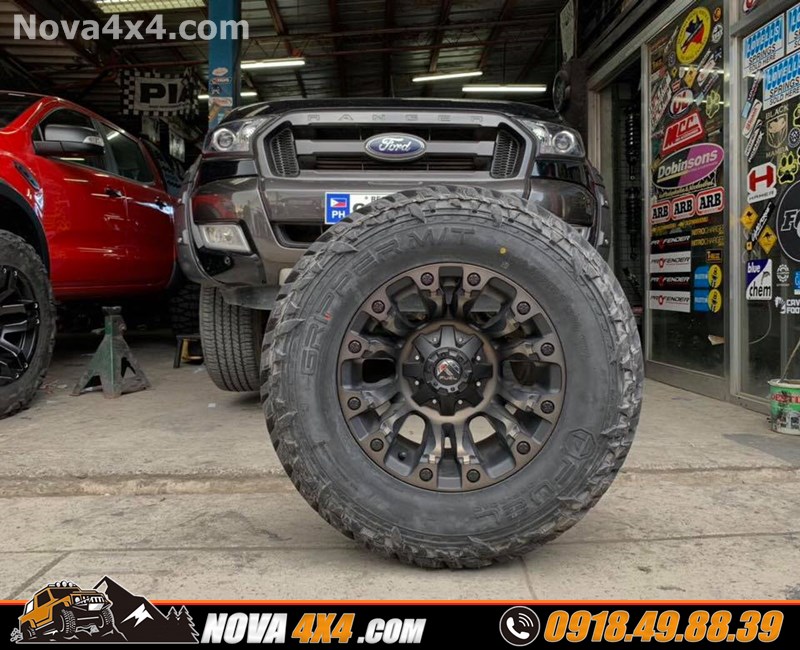 Hình ảnh xe Mitsibisi Triton 2019 lên mâm Fuel và lốp độ hàng hiệu USA cực đỉnh