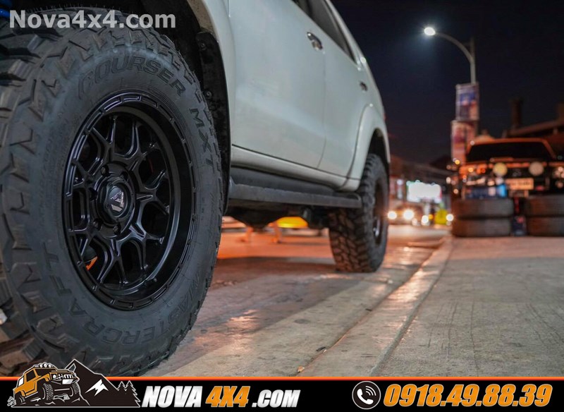 Hình ảnh xe Ford Ranger Wildtrak 2019 lên mâm Fuel và lốp độ hàng hiệu USA cực đỉnh