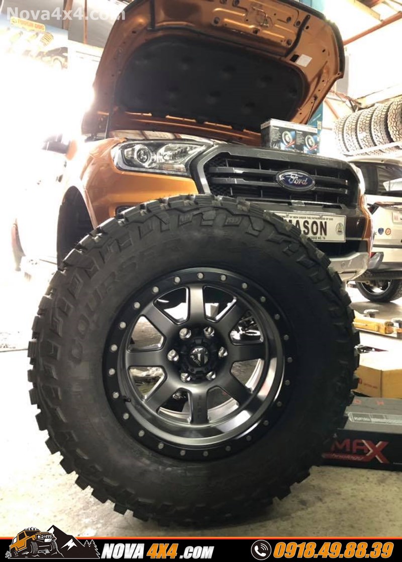 Hình ảnh xe Navarra 2018 2019 2020 độ mâm Fuel và lốp độ nhập khẩu USA cực chất