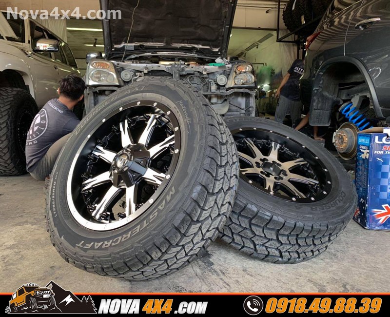 Xe Isuzu Dmax 2018 2019 2020 thay mâm độ 18 inch hầm hố