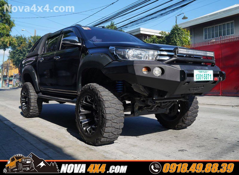 Hình ảnh xe bán tải Triton 2019 lên mâm Fuel và lốp độ chính hãng USA cực đỉnh