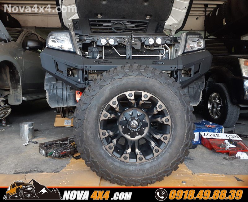 Hình ảnh xe bán tải Ford Ranger Wildtrak 2018 2019 2020 lên mâm Fuel và lốp độ nhập khẩu USA cực đỉnh