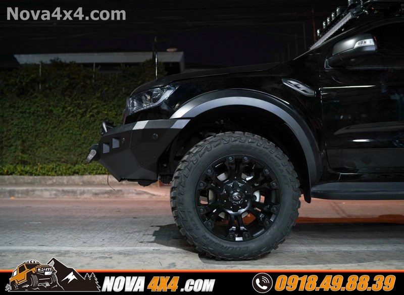 Hình ảnh xe Isuzu Dmax 2019 thay mâm Fuel và lốp độ chính hãng USA cực đỉnh