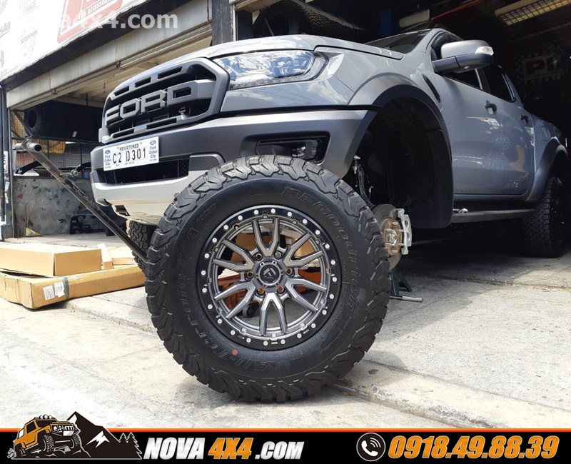 Xe Ford Ranger Biturbo 2019 độ mâm độ 20 inch đẳng cấp