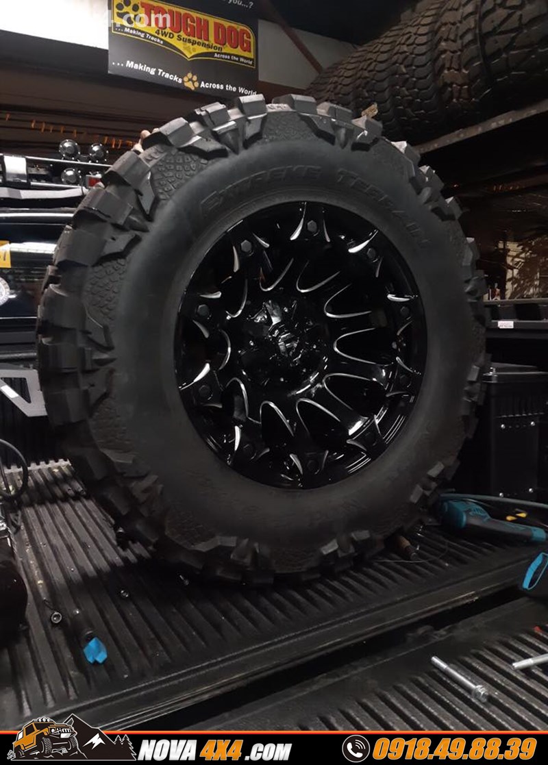 Xe bán tải xe Colorado 2019 lên mâm lốp 17 inch chất