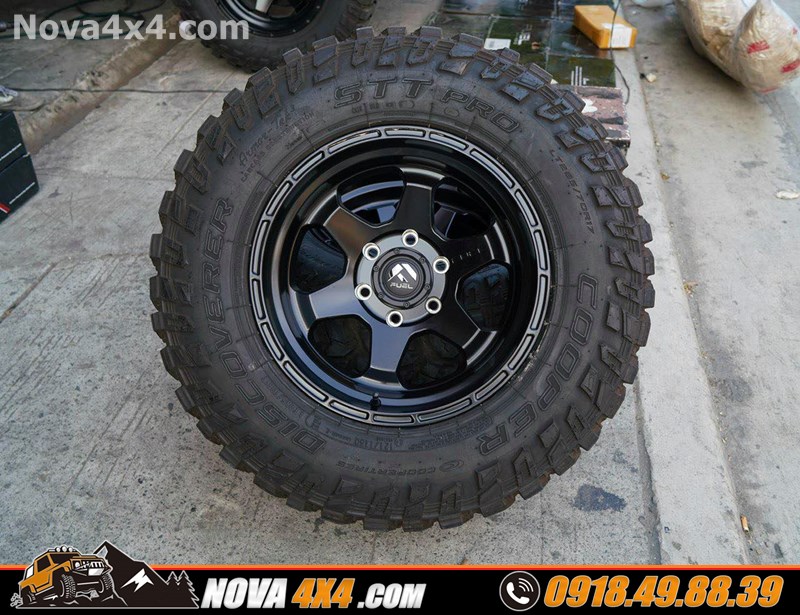 Gắn mâm lốp Fuel Offroad lên xe xe Colorado 2019