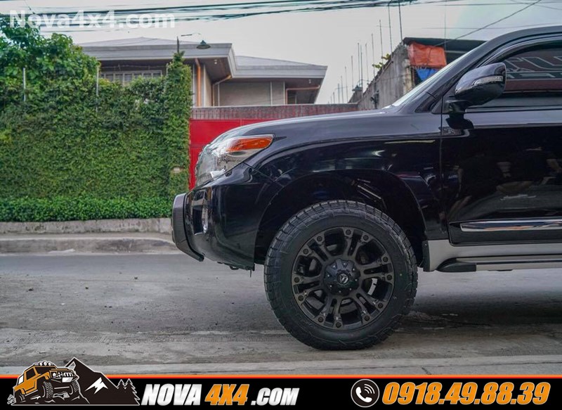 Độ mâm lốp Rhino Offroad dành cho xe loại xe Triton 2018 2019 2020