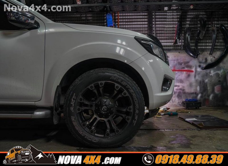 Giá mâm lốp 18 inch thay cho xe bán tải Isuzu Dmax 2019 2020