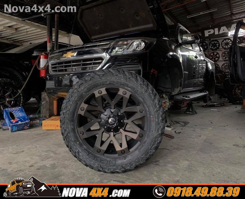 Độ mâm lốp Fuel Offroad lên xe Ford Ranger Wildtrak 2020