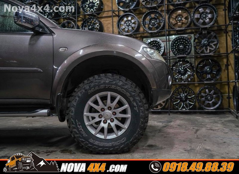 Hình ảnh xe Ford Ranger Biturbo 2018 2019 2020 lên mâm Fuel và lốp độ nhập khẩu USA cực đẳng cấp