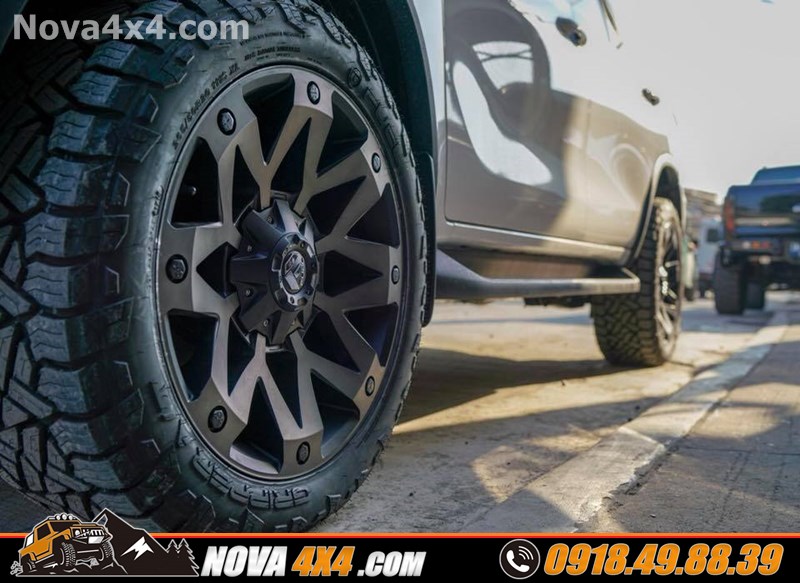 Hình ảnh xe Triton 2019 thay mâm Fuel và lốp độ hàng hiệu USA cực hầm hố