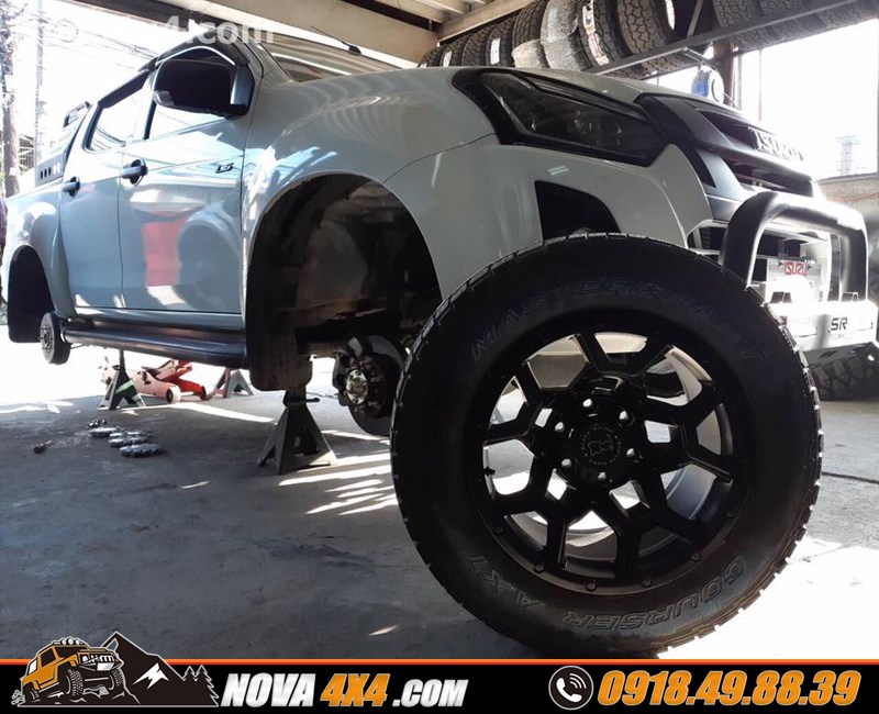 Xe bán tải Navarra 2019 thay mâm độ 17 inch cực đẹp