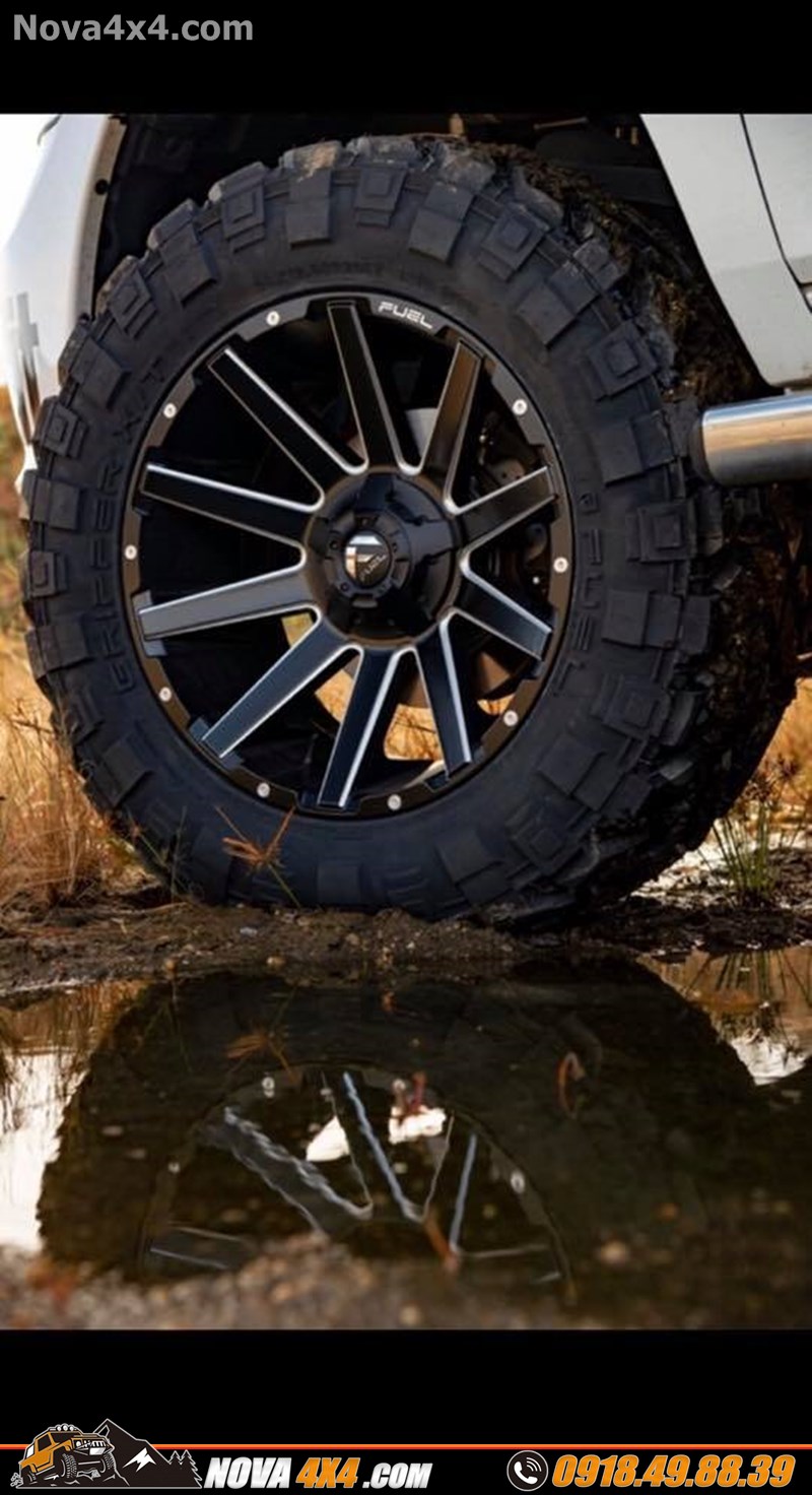 Gắn mâm lốp BFGoodrich Offroad dành cho xe bán tải Isuzu Dmax 2020