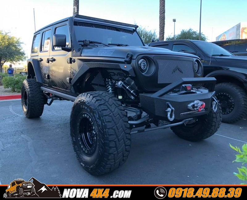 Hình ảnh xe xe Triton 2019 gắn mâm Fuel và lốp độ chính hãng USA cực đẹp