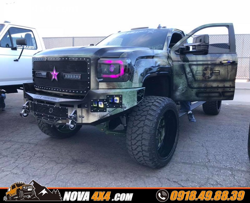 Xe bán tải Ford Ranger Biturbo 2019 lên mâm lốp 17 inch chất