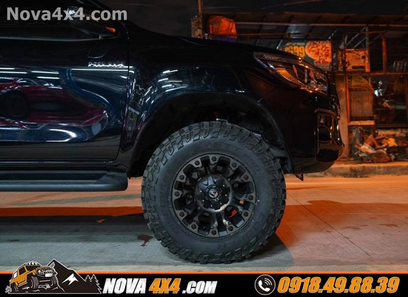 Độ mâm lốp Fuel Offroad cho xe bán tải xe Triton 2019