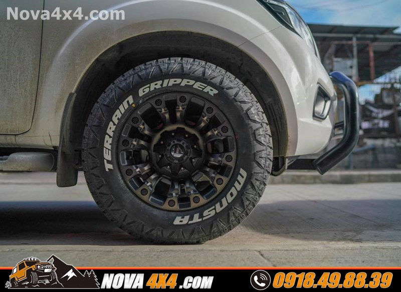 Xe bán tải Ford Ranger Wildtrak 2019 độ mâm lốp 20 inch đẳng cấp