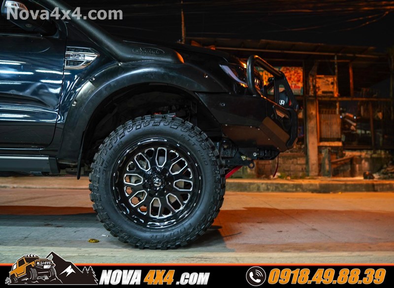 Xe bán tải Ford Ranger Wildtrak 2018 2019 2020 lên mâm lốp 17 inch đỉnh