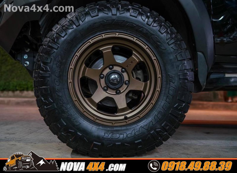 Hình ảnh xe bán tải Ford Ranger Biturbo 2019 thay mâm Fuel và lốp độ nhập khẩu USA cực đỉnh