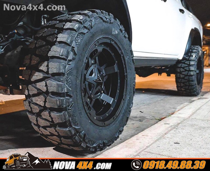 Thay mâm lốp Discoverer Offroad lên xe bán tải Navarra 2020