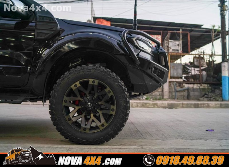 Hình ảnh xe Navarra 2019 lên mâm Fuel và lốp độ nhập khẩu USA cực đẳng cấp