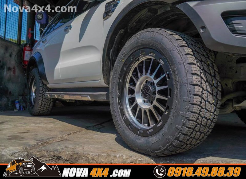 Hình ảnh xe Bt50 2019 thay mâm Fuel và lốp độ chính hãng USA cực hầm hố