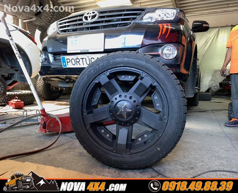 Độ mâm lốp Rhino Offroad cho xe Isuzu Dmax 2018 2019 2020