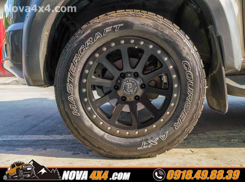 Xe Bt50 2019 gắn mâm độ 18 inch chất