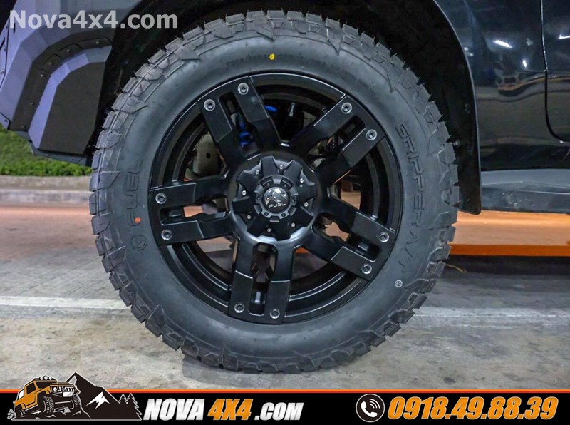 Độ mâm lốp Fuel Offroad lên xe bán tải Ford Ranger Wildtrak 2020