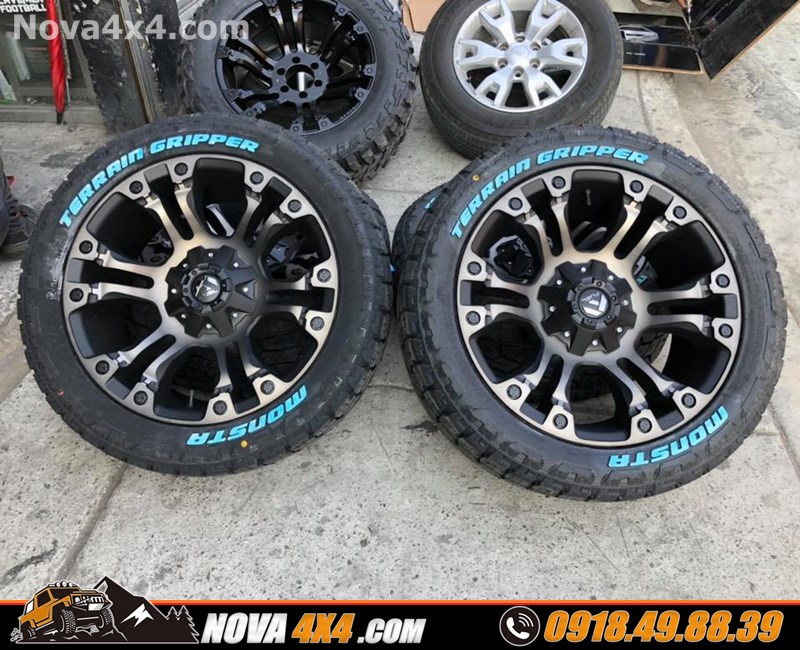 Xe Nissan Navarra 2018 2019 2020 thay mâm lốp 18 inch cực đẹp