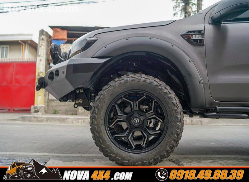 Độ mâm lốp Fuel Offroad lên xe Ford Ranger Biturbo 2019