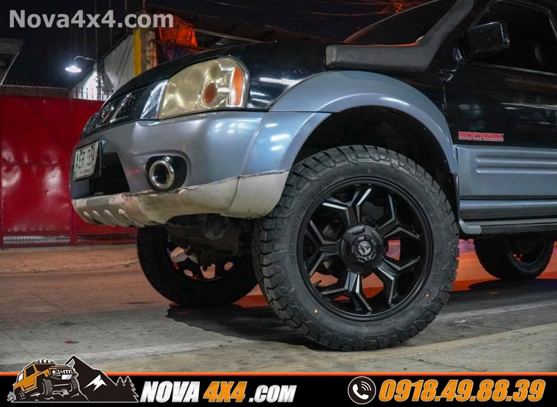 Xe bán tải Ford Ranger Biturbo 2019 lên mâm lốp 17 inch đỉnh