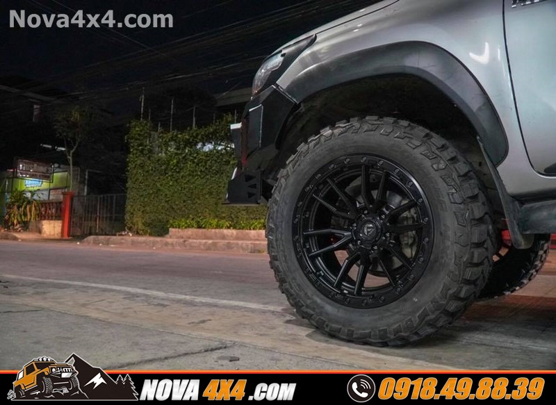 Bảng giá mâm lốp 17 18 20 inch gắn cho xe bán tải Toyota hilux 2019 2020