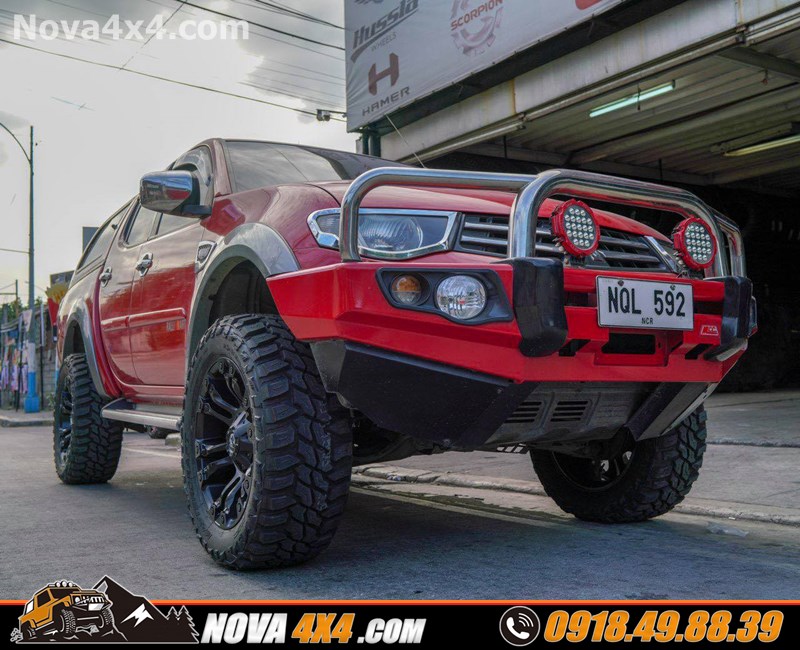 Hình ảnh xe bán tải xe Colorado 2019 gắn mâm Fuel và lốp độ nhập khẩu USA cực đỉnh