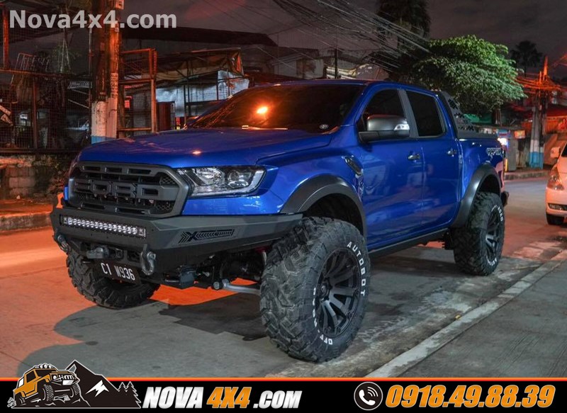 Hình ảnh xe bán tải Ford Ranger Biturbo 2019 độ mâm Fuel và lốp độ nhập khẩu USA cực đẹp