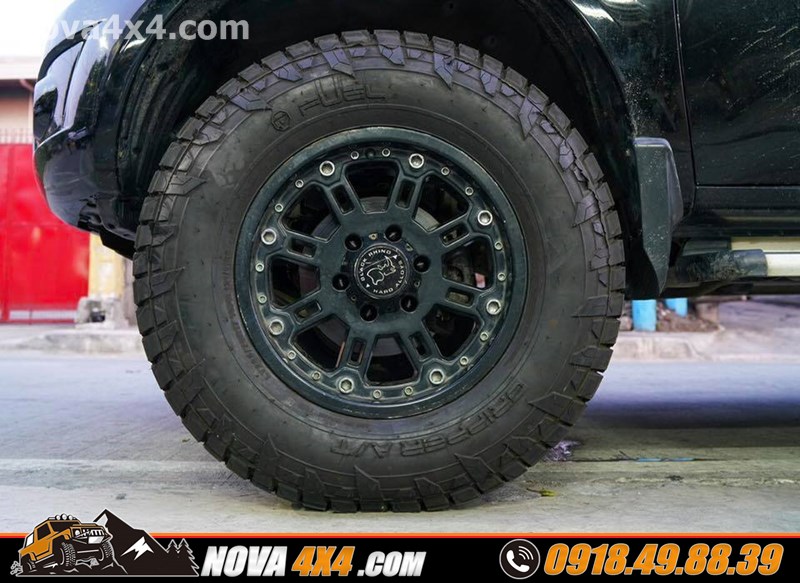 Gắn mâm lốp Fuel Offroad lên xe bán tải Ford Ranger Wildtrak 2018 2019 2020