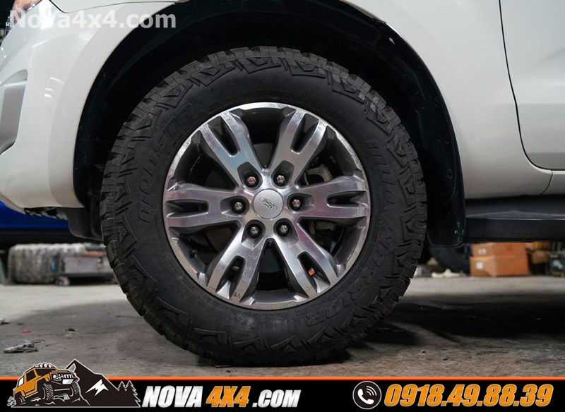 Hình ảnh xe xe Colorado 2018 2019 2020 gắn mâm Fuel và lốp độ hàng hiệu USA cực đỉnh