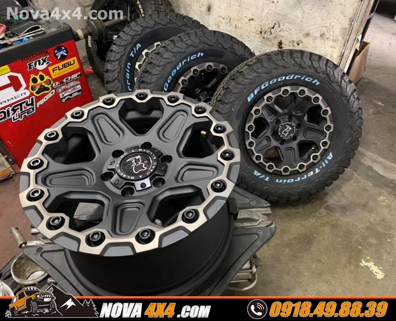 Hình ảnh xe bán tải Ford Ranger Wildtrak 2018 2019 2020 thay mâm Fuel và lốp độ nhập khẩu USA cực đẳng cấp