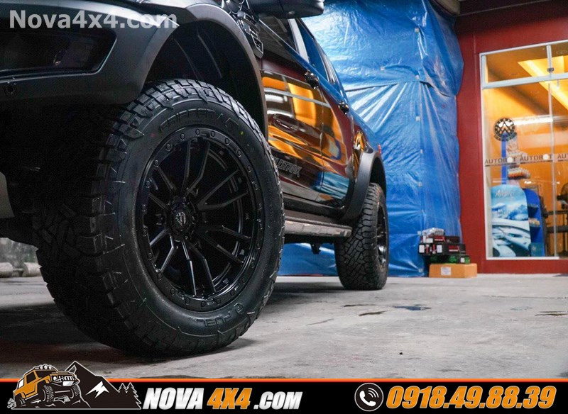 Độ mâm lốp Fuel Offroad cho xe bán tải Ford Ranger Wildtrak 2019