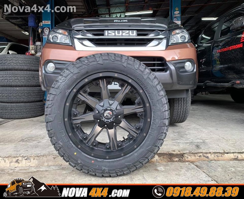 Gắn mâm lốp Fuel Offroad lên xe bán tải Ford Ranger Biturbo 2019