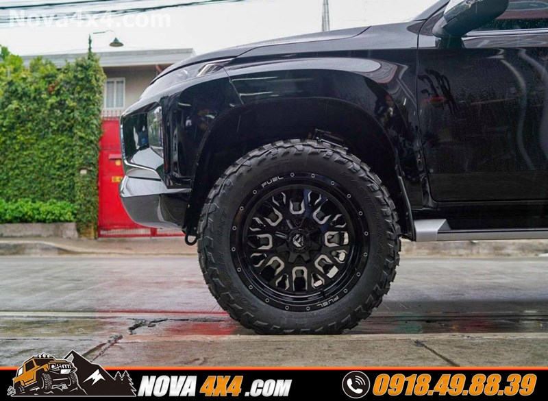 Thay mâm lốp Rhino Offroad lên xe Xe Navara 2019