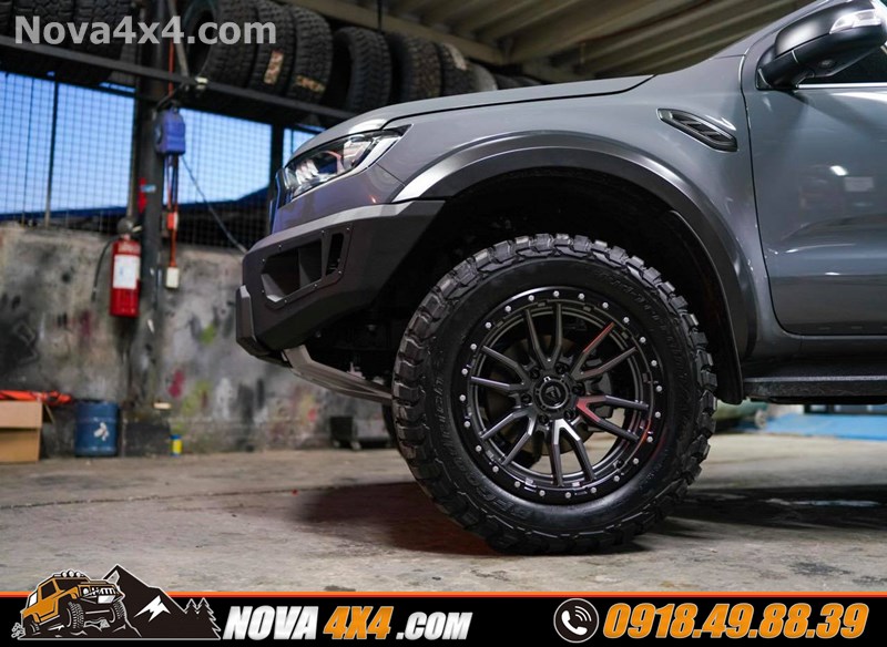 Xe bán tải Ford Ranger Biturbo 2018 2019 2020 lên mâm độ 17 inch chất