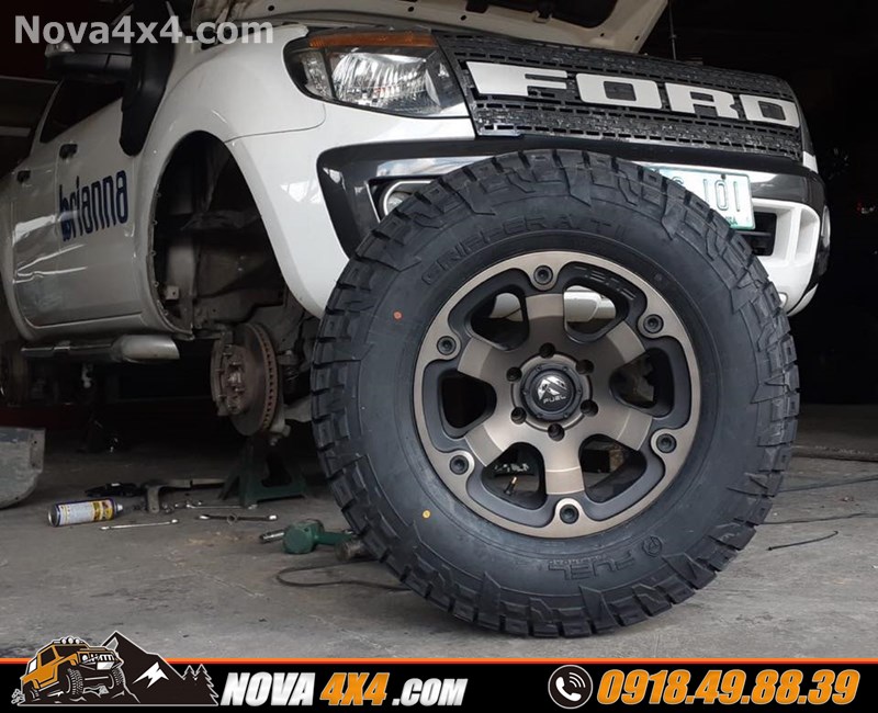 Gắn mâm lốp Fuel Offroad dành cho xe loại xe Triton 2020